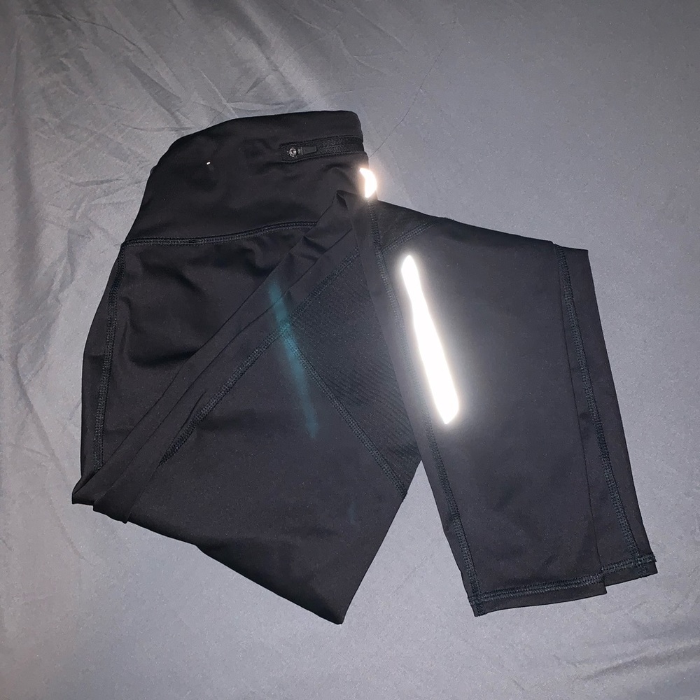 Black leggings